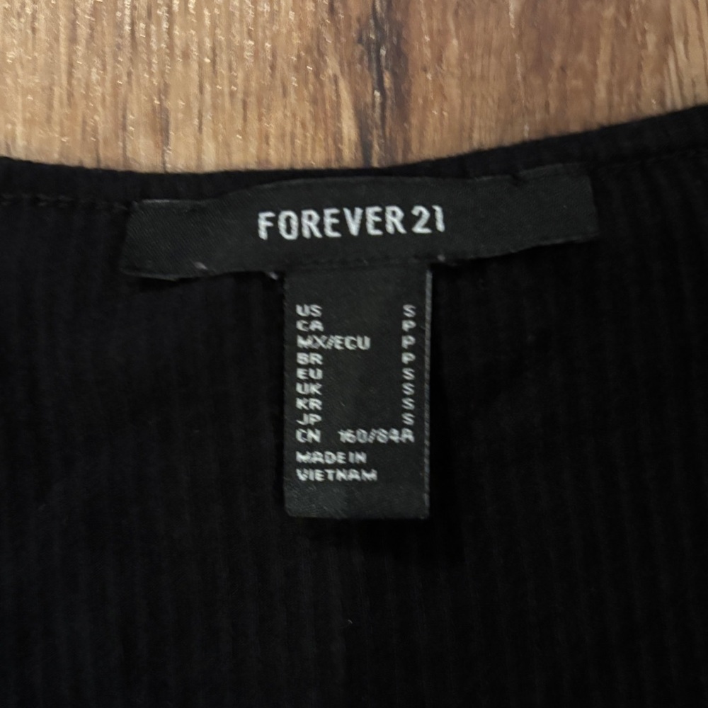 Forever 21 Tie Front Ruffle Dress - Picture 6 of 6